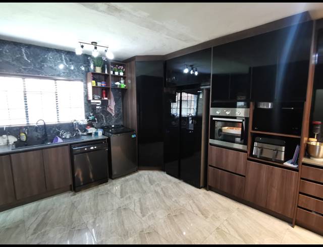 3 BEDROOM FREESTANDING FOR SALE IN BRAKPAN NORTH